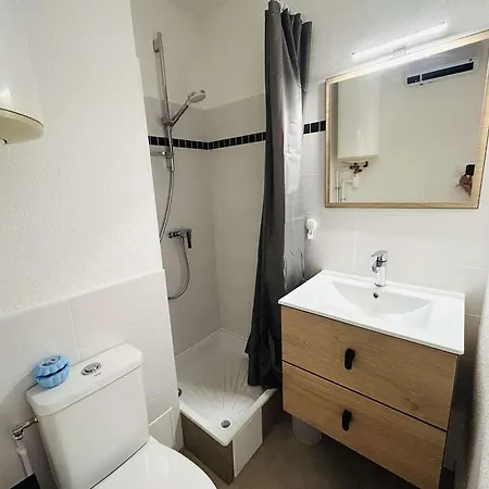 2 Pers. Au Cap D'agde, Loggia Ensoleillee - Fr-1-249-464 Apartament Agde